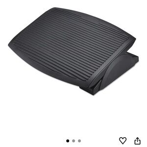 Adjustable Black Footrest - Ergonomic Desk Accessory